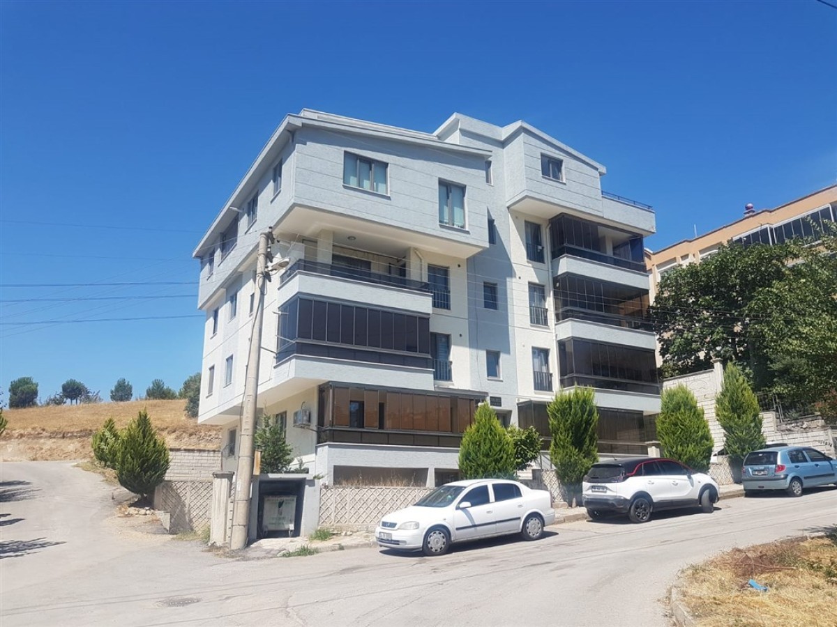 BURSA NİLÜFER BEŞEVLER DE KİRALIK TERASLI 2+1 LÜX 4.KAT DAİRE 25.000 TL