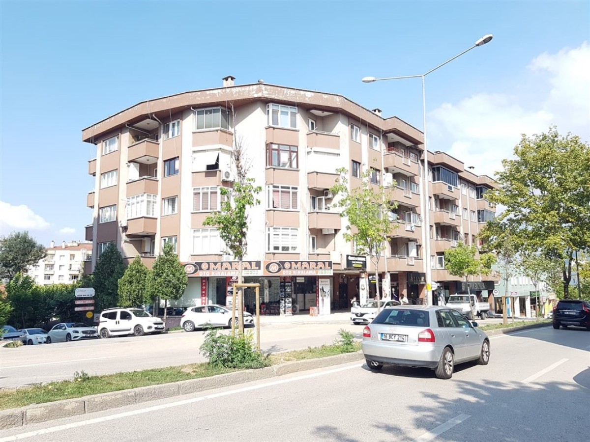 BURSA NİLÜFER BEŞEVLER KONAK MAH. KİRALIK 3.KAT 3+1 LÜX DAİRE 24.000 TL